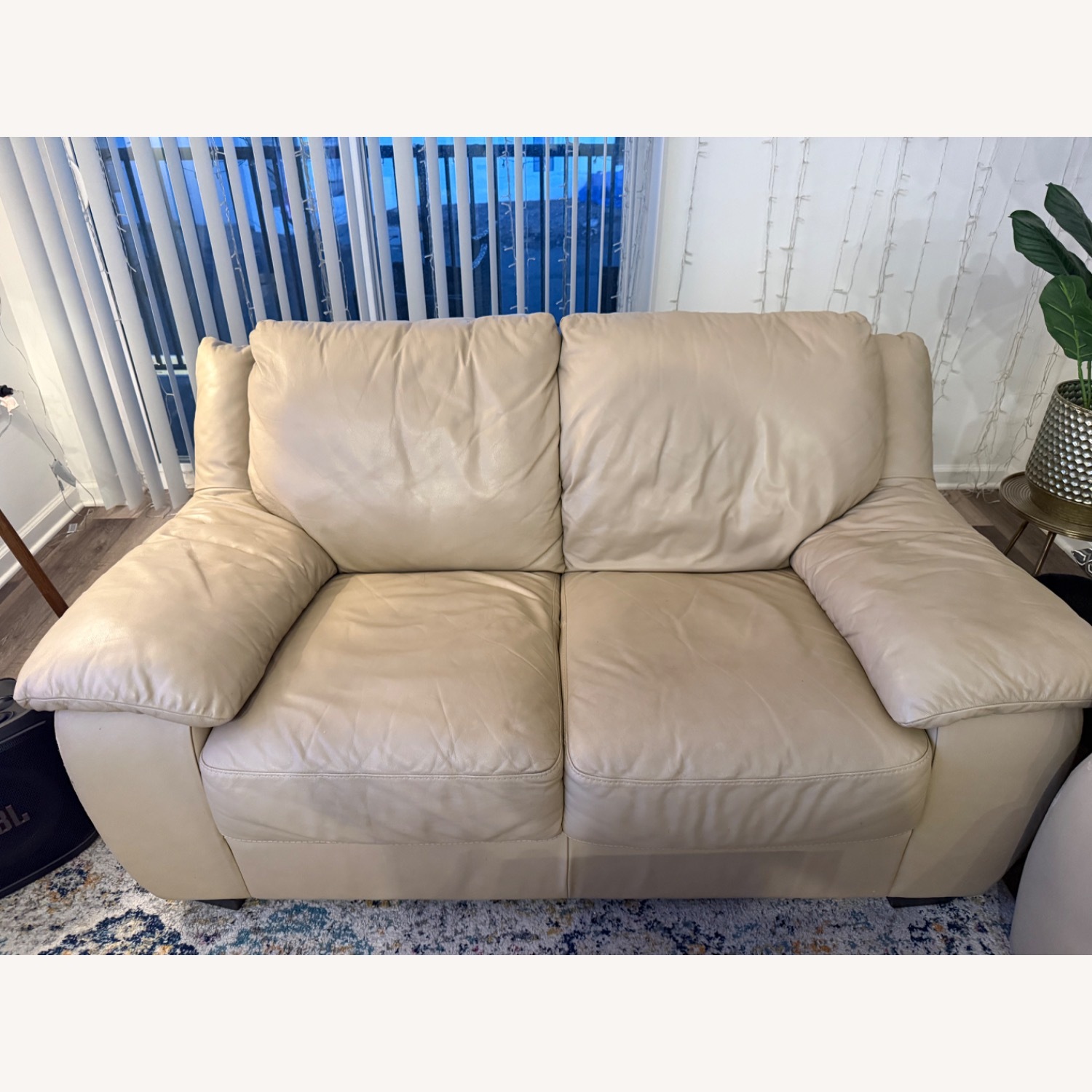 2-Seater Loveseat - image-3