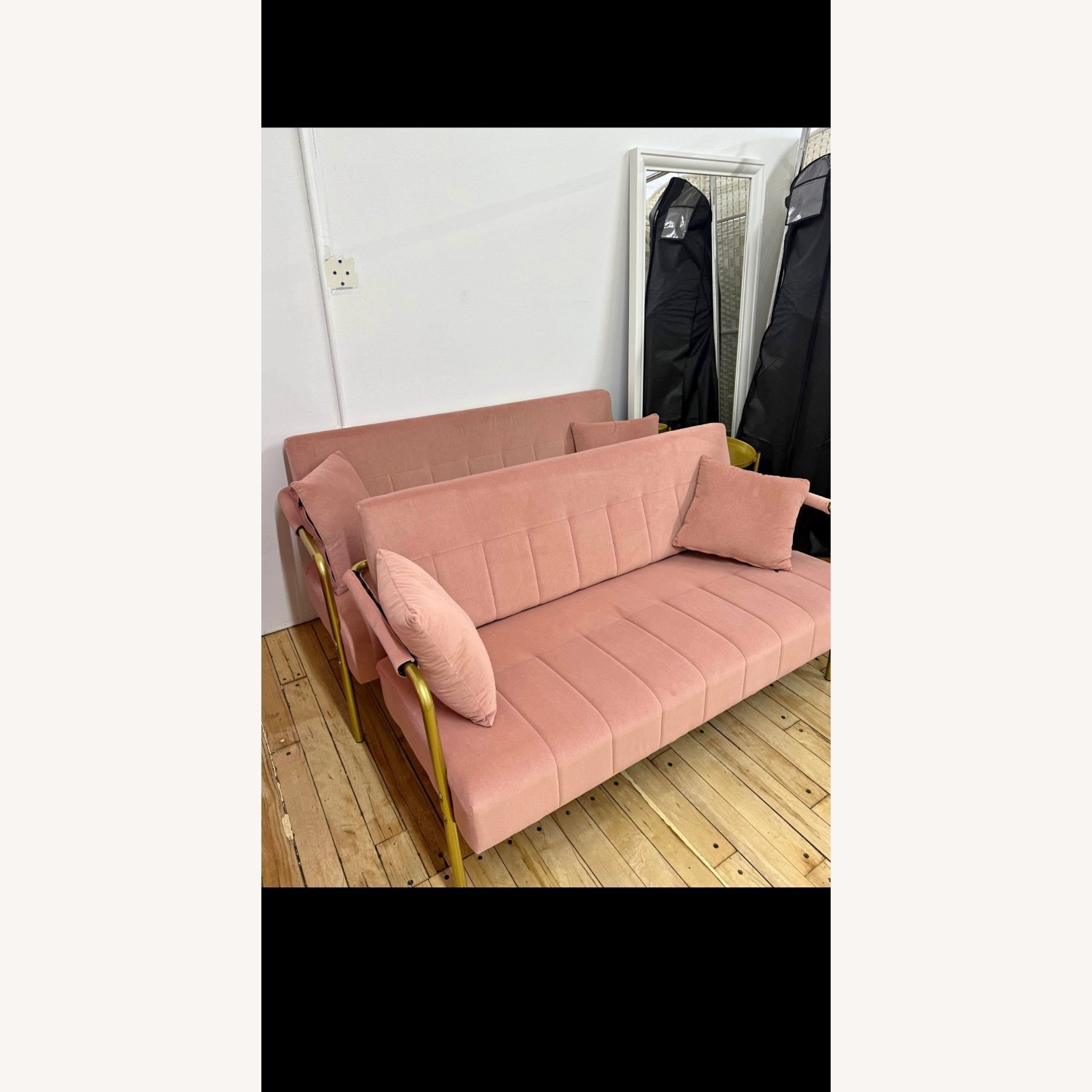 Vintage/Antique Pink Polyurethane Loveseat - image-4