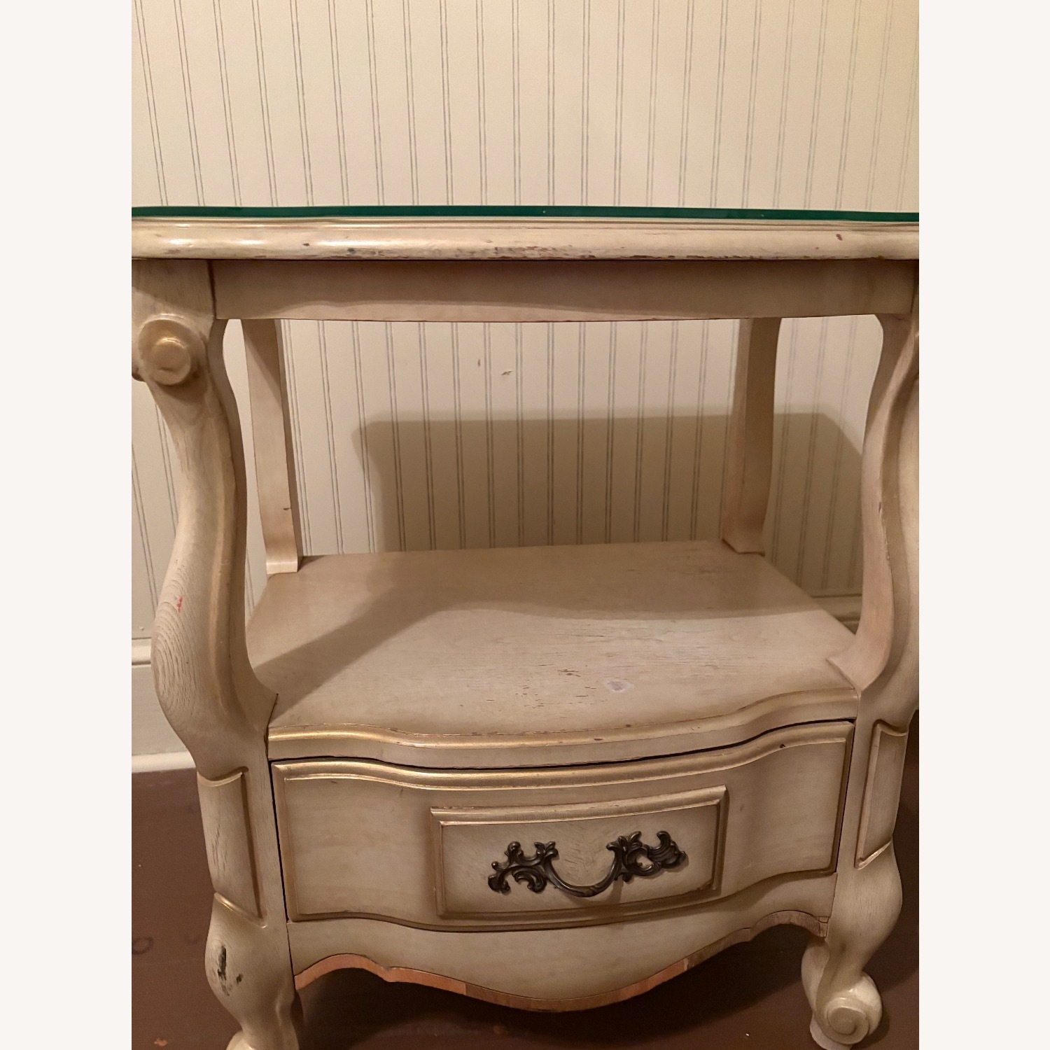 Vintage/Antique Natural Wood Dresser - image-3