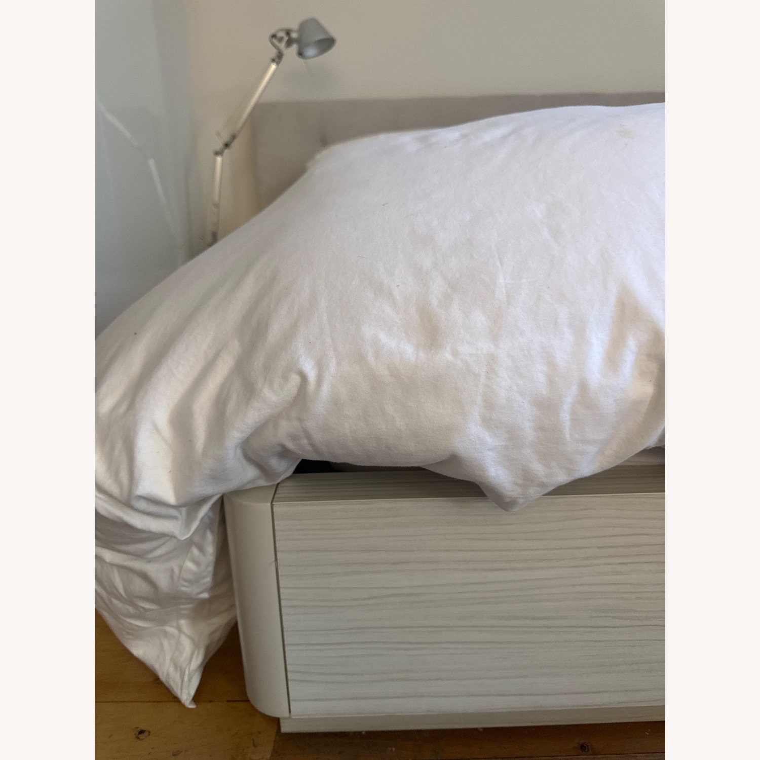 Calligaris Light Gray Microsuede Queen Bed - image-3