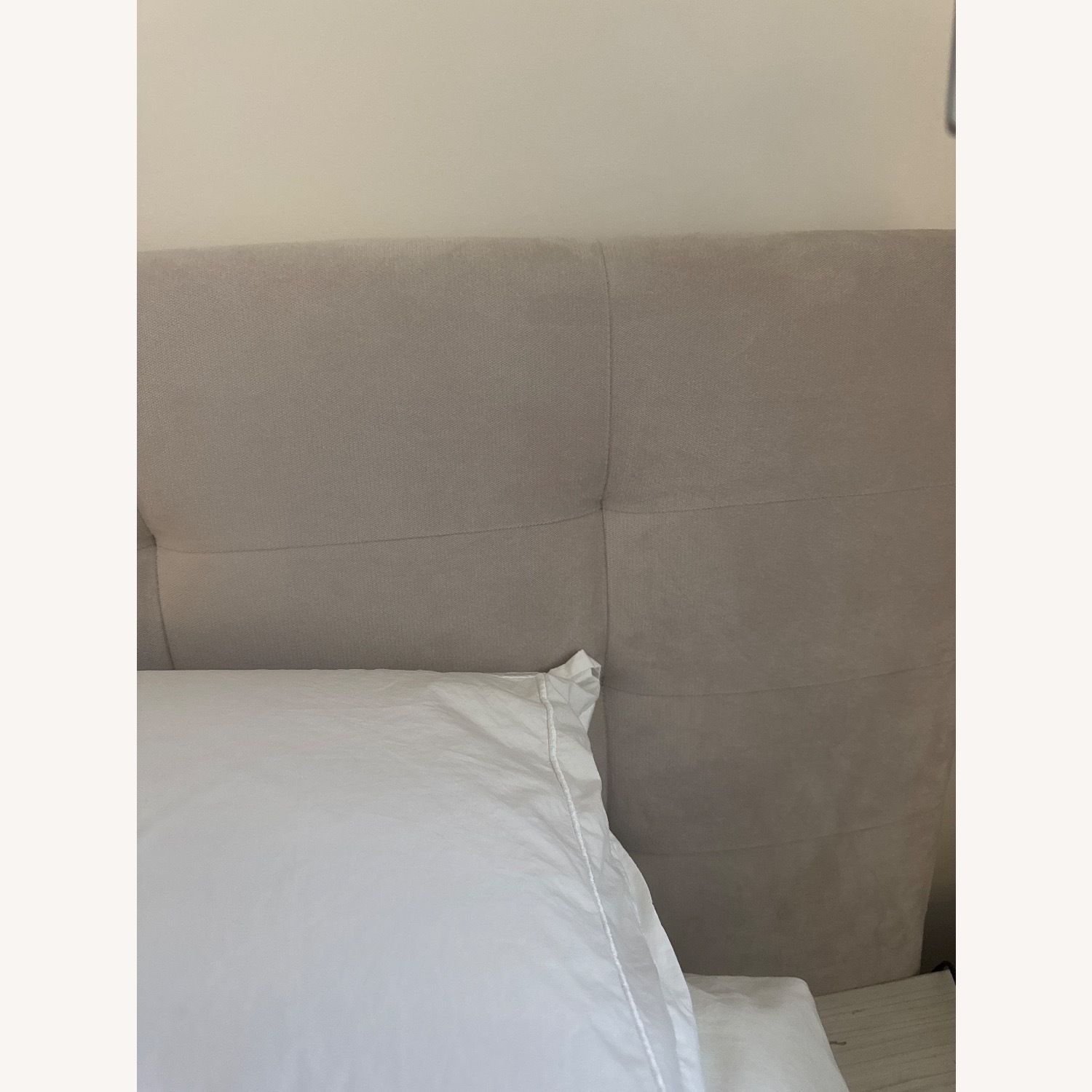 Calligaris Light Gray Microsuede Queen Bed - image-2