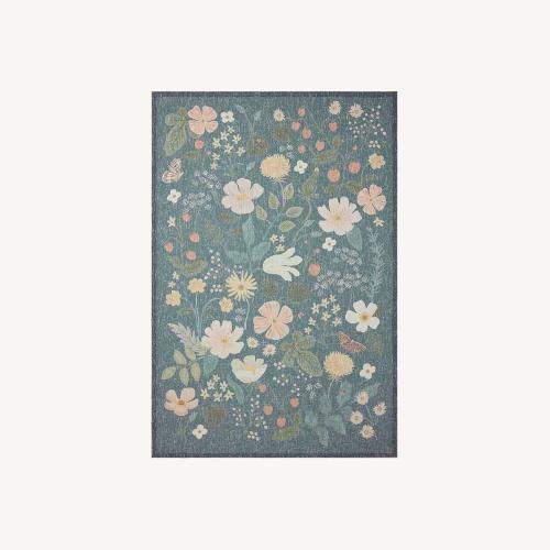 Used Area Rug 8' x 10' for sale on AptDeco