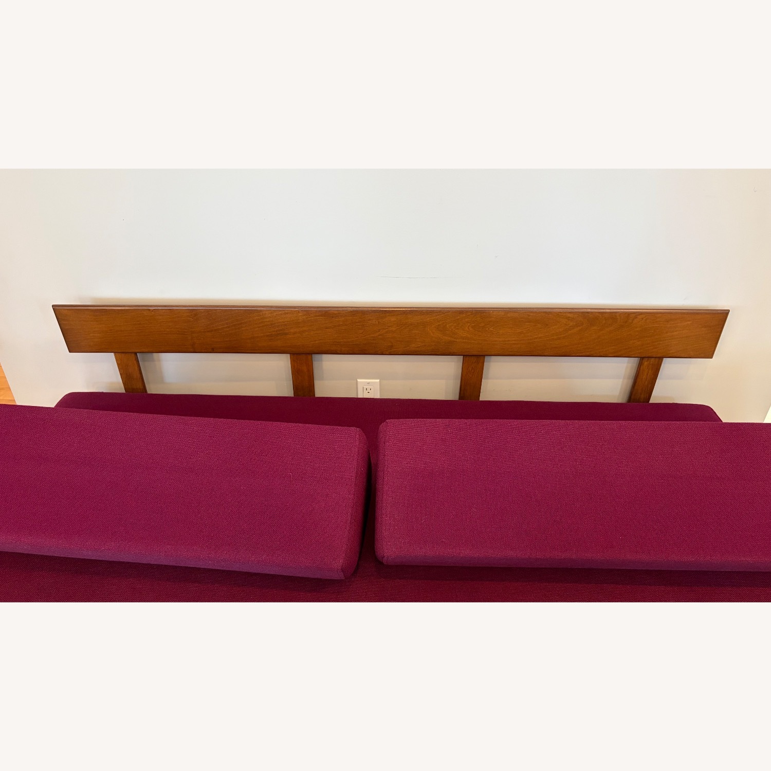 Modernica Case Study Magenta Day Bed Sofa  - image-7