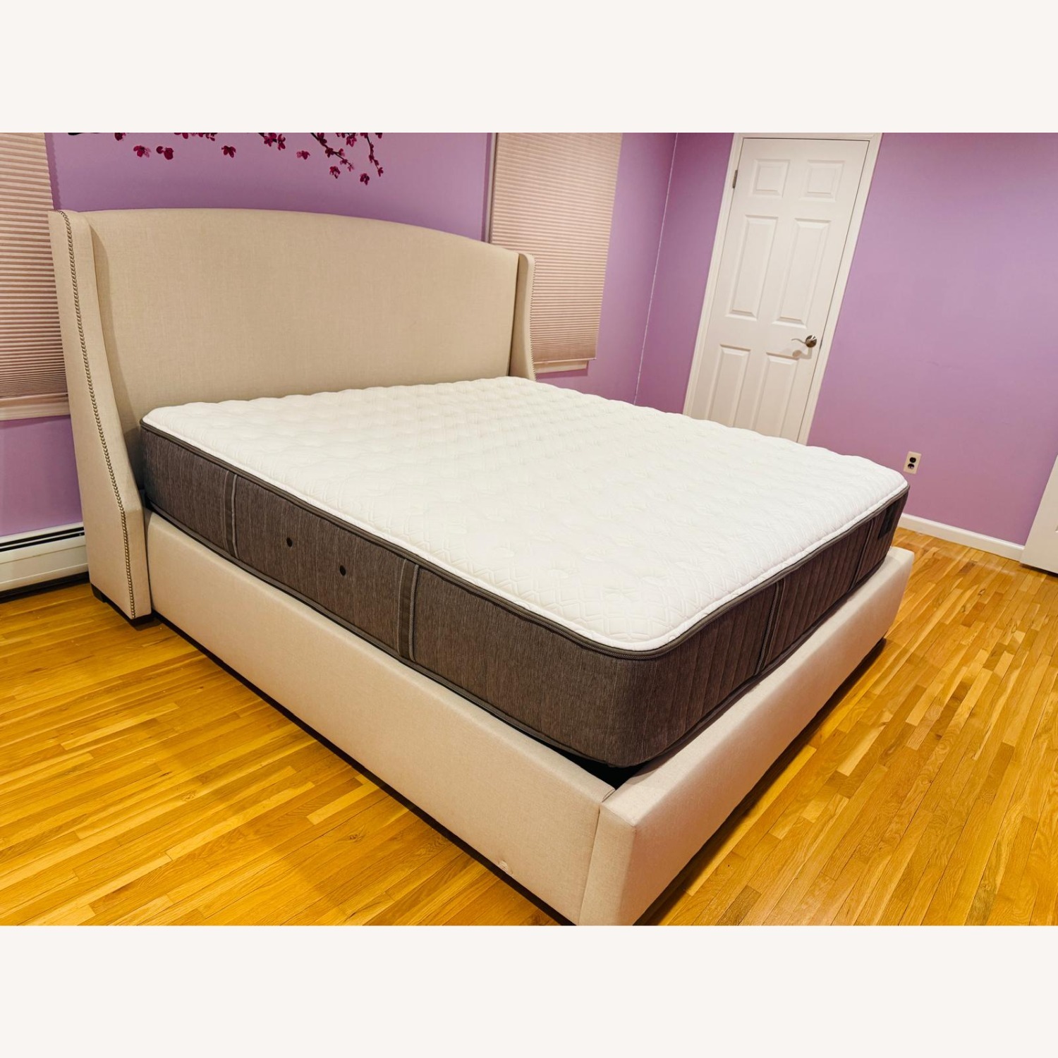 Raymour & Flanigan Natural Fabric King Bed - image-7