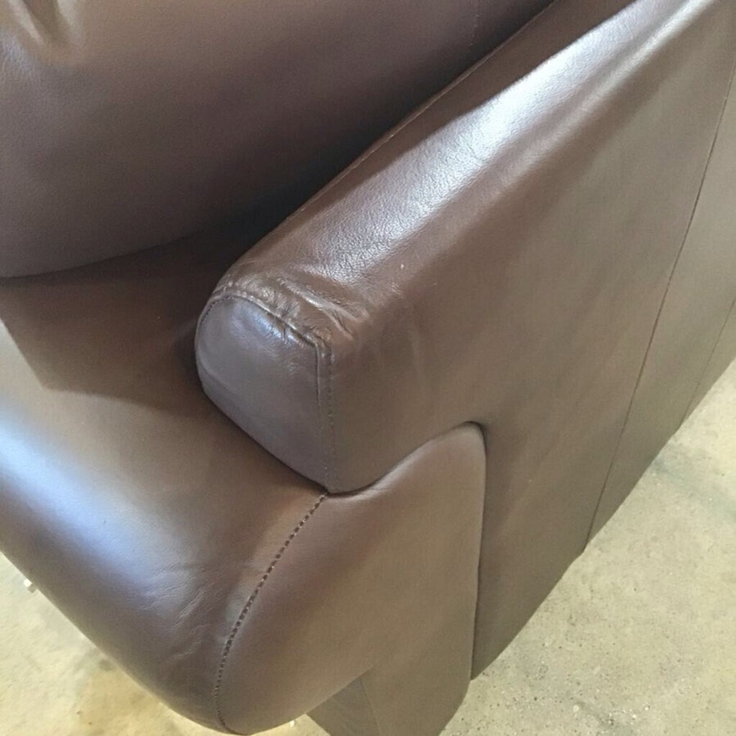 Faux Leather Two-Seat Rollarm Loveseat - image-9