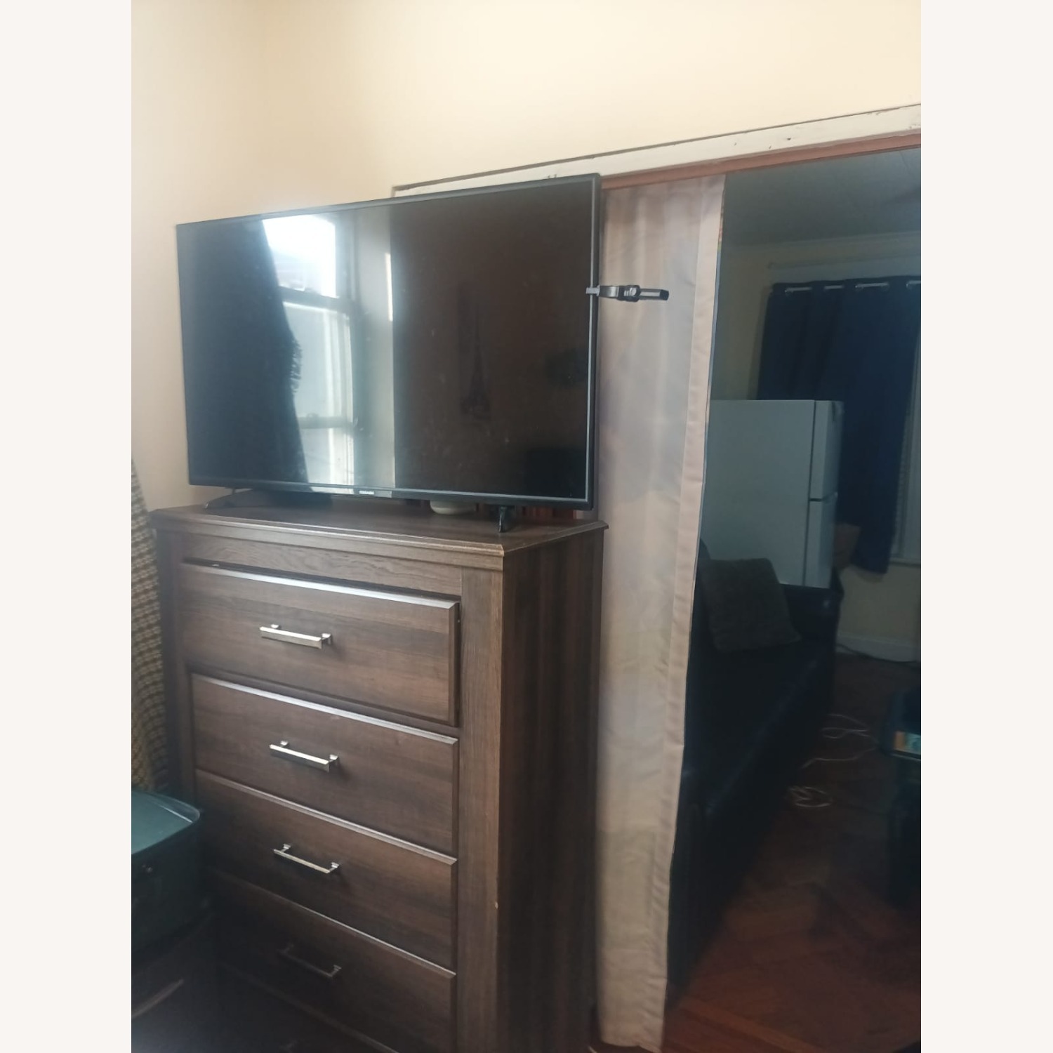 Five-Drawer Table (Chest of Drawers/Dressers) - image-1