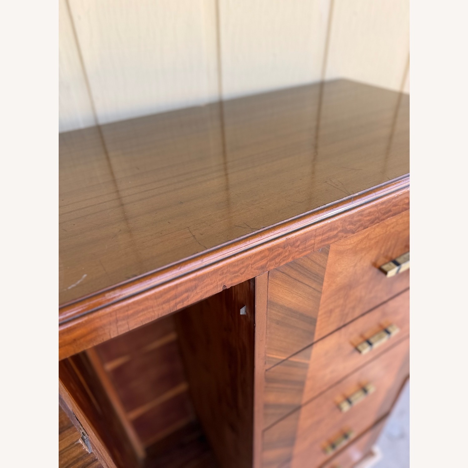 Vintage/Antique Chifferobe Wardrobe Dresser - image-14