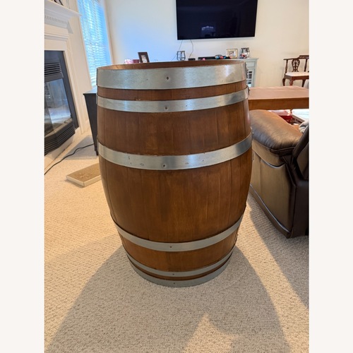 Used Light Brown Décor for sale on AptDeco