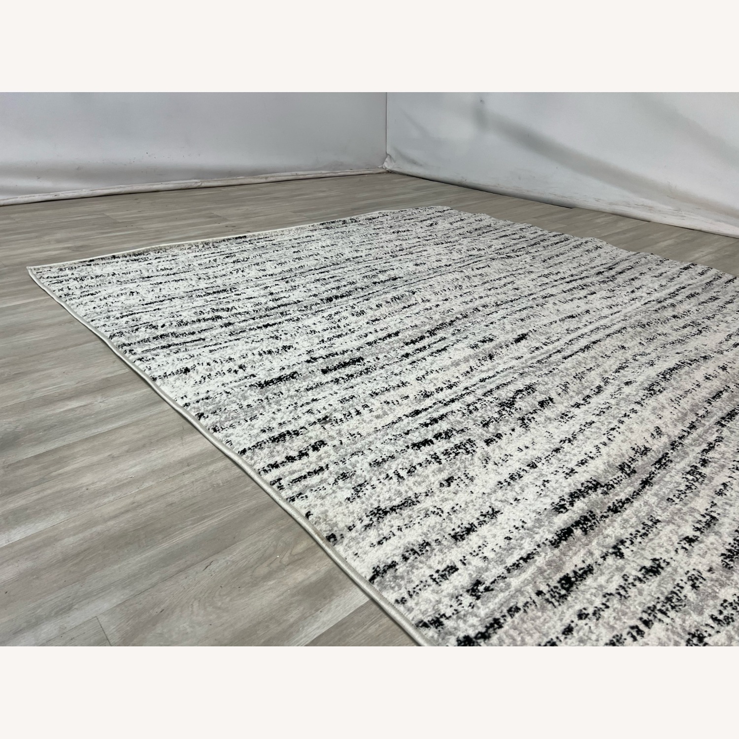 Safavieh Adirondack 117 Rug 6' x 9' - image-1