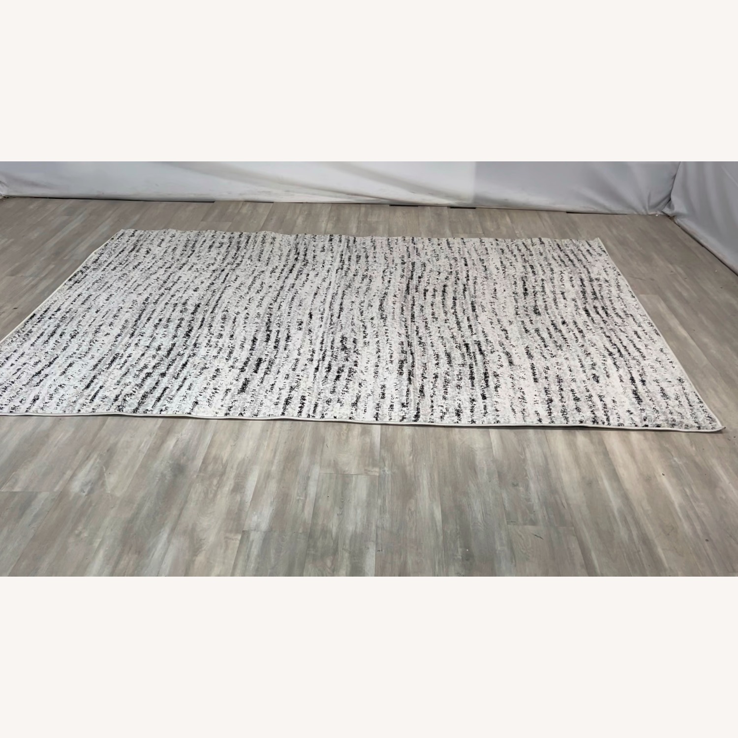 Safavieh Adirondack 117 Rug 6' x 9' - image-0
