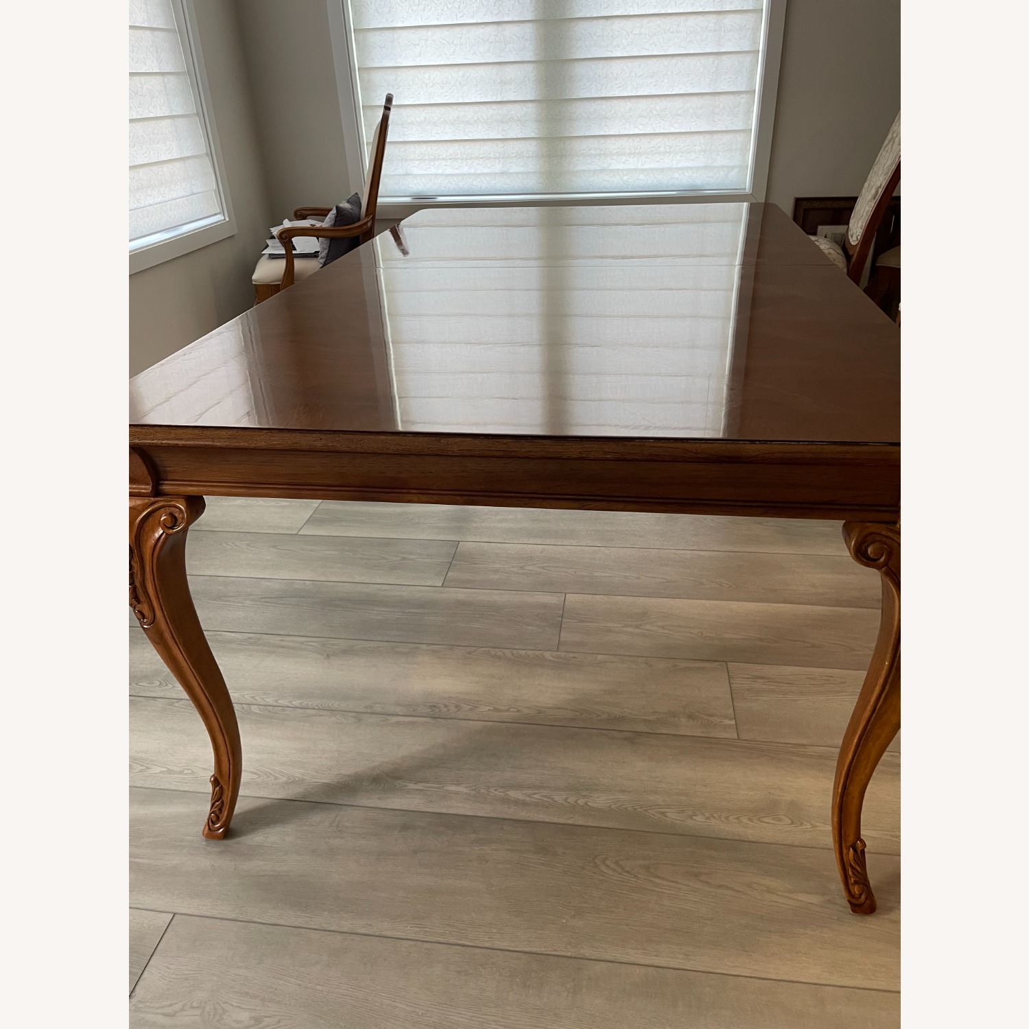 Thomasville Dining Table With 2 Leaves - image-1