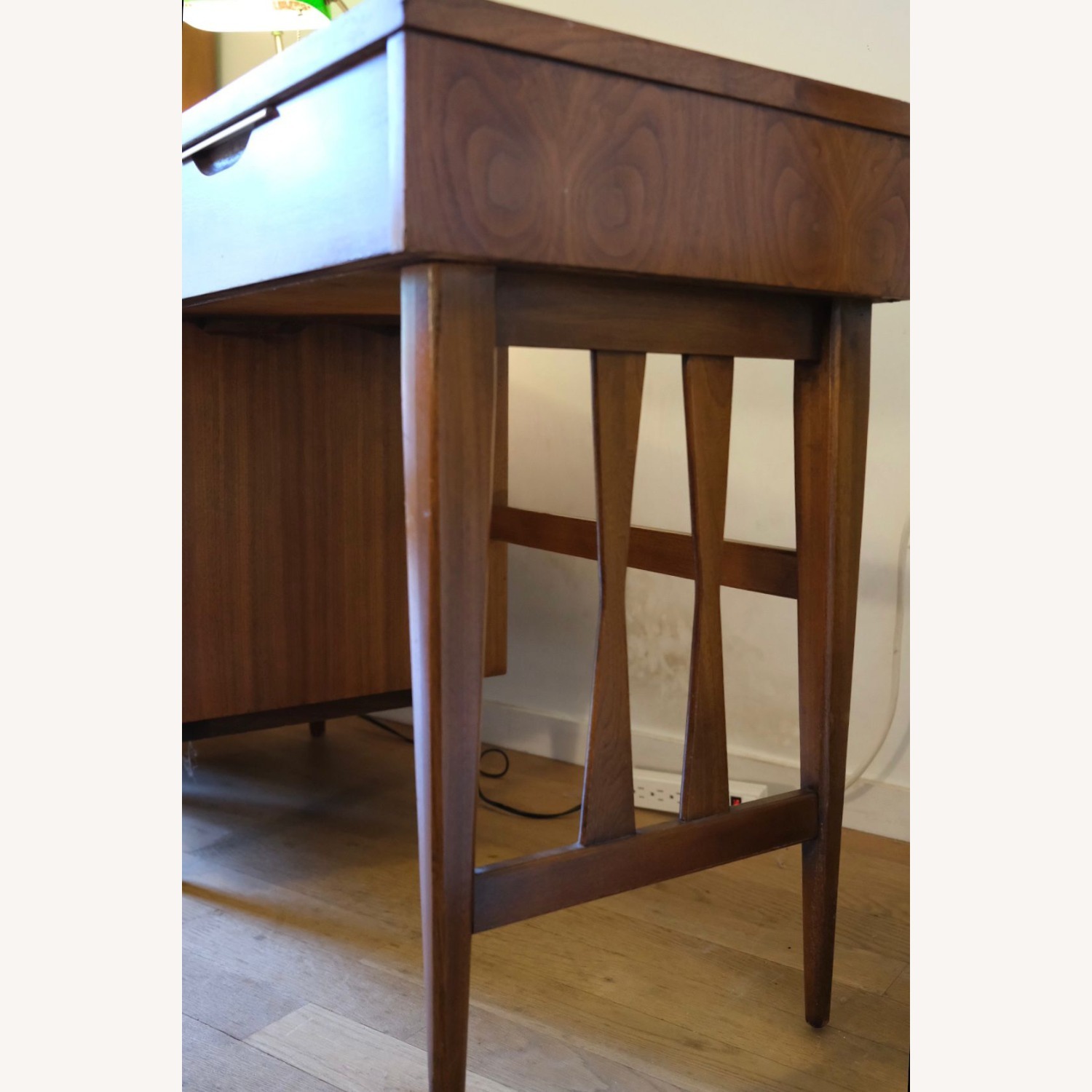 Vintage Kent Coffey desk - image-3