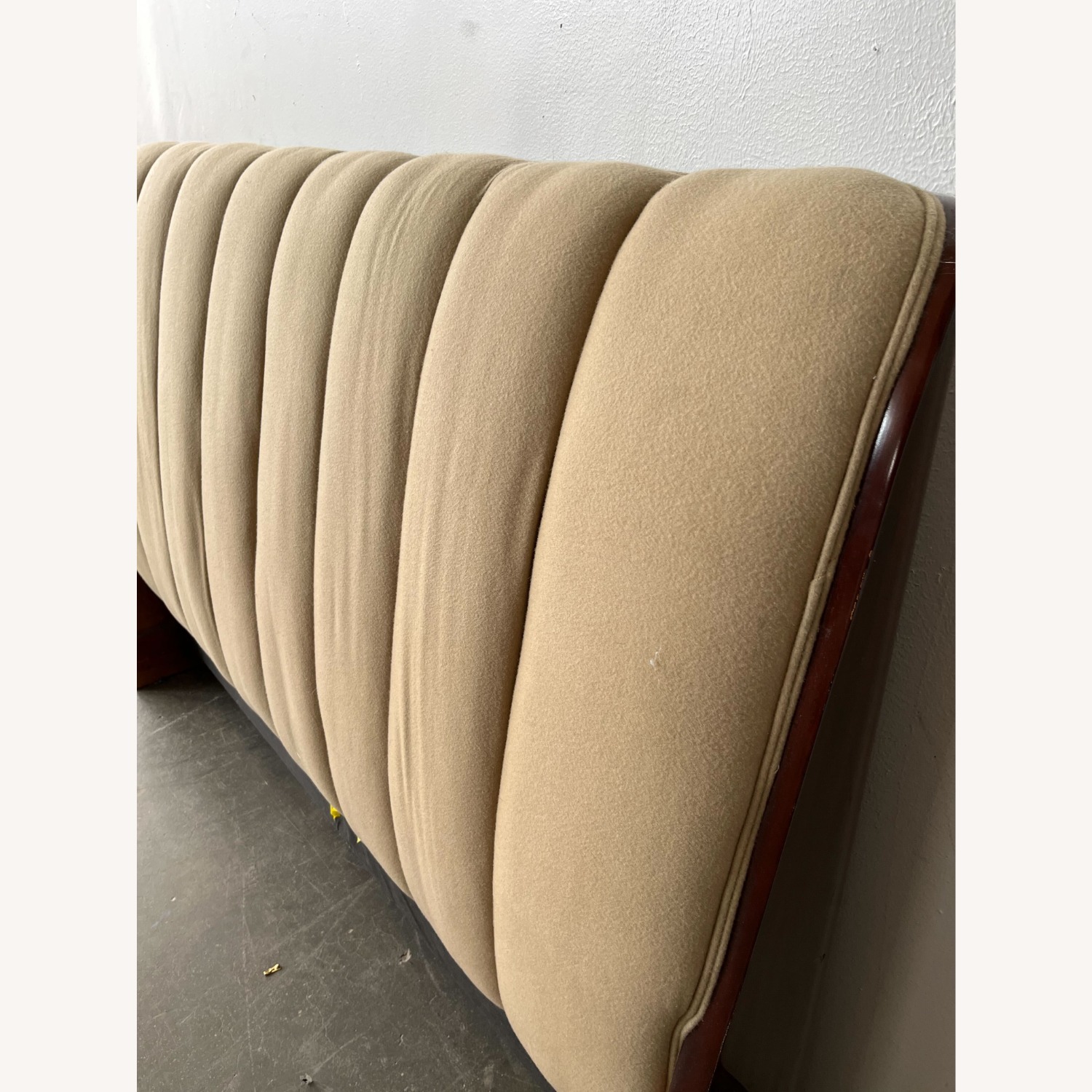 Ralph Lauren Modern Metropolis Queen Size Bed - image-8