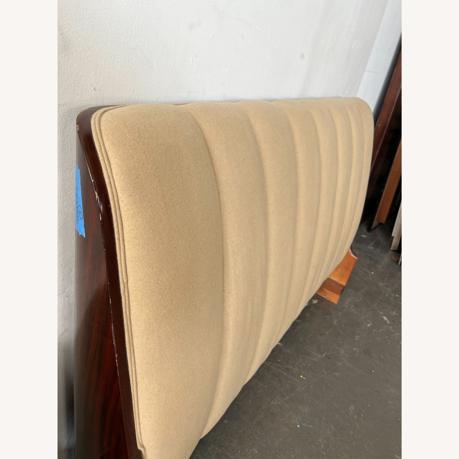 Ralph Lauren Modern Metropolis Queen Size Bed - image-7