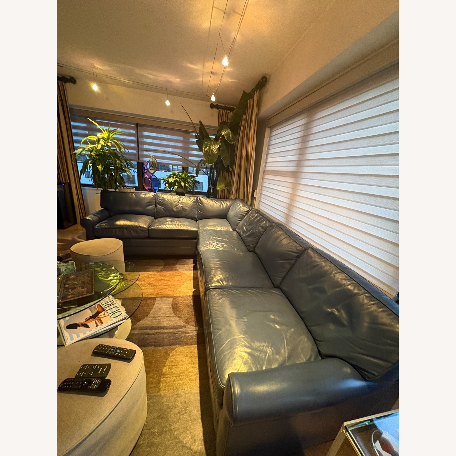 2  Piece Blue Leather Sectional Couch - image-7