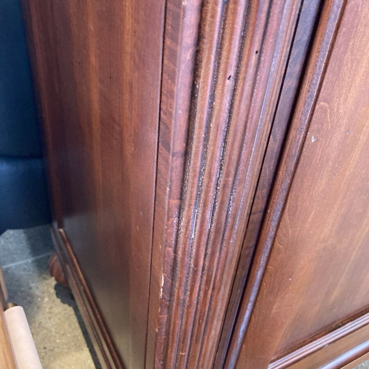 Ethan Allen Lower Cabinet W 3-Drawers Buffet - image-12