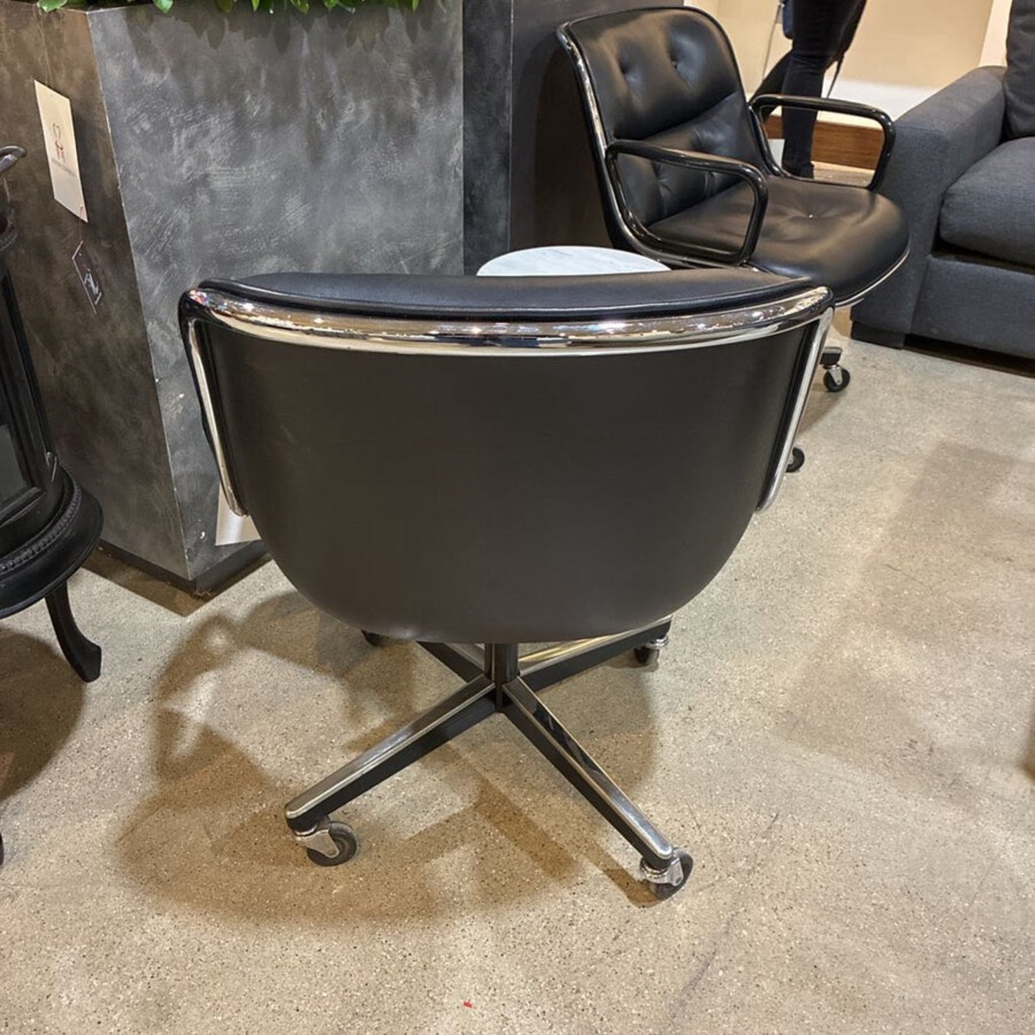 Knoll Charles Pollock Leather Office Chair - image-4