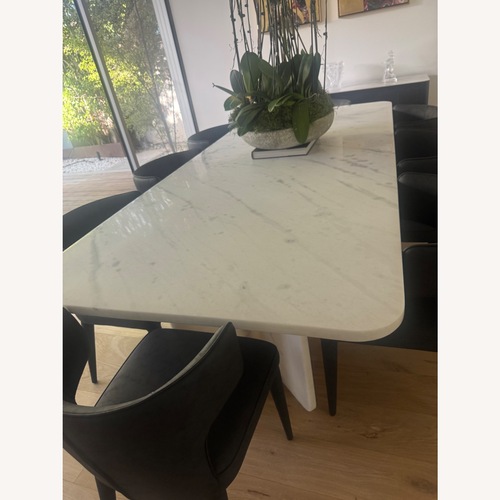 Used White Marble Dining Table for sale on AptDeco