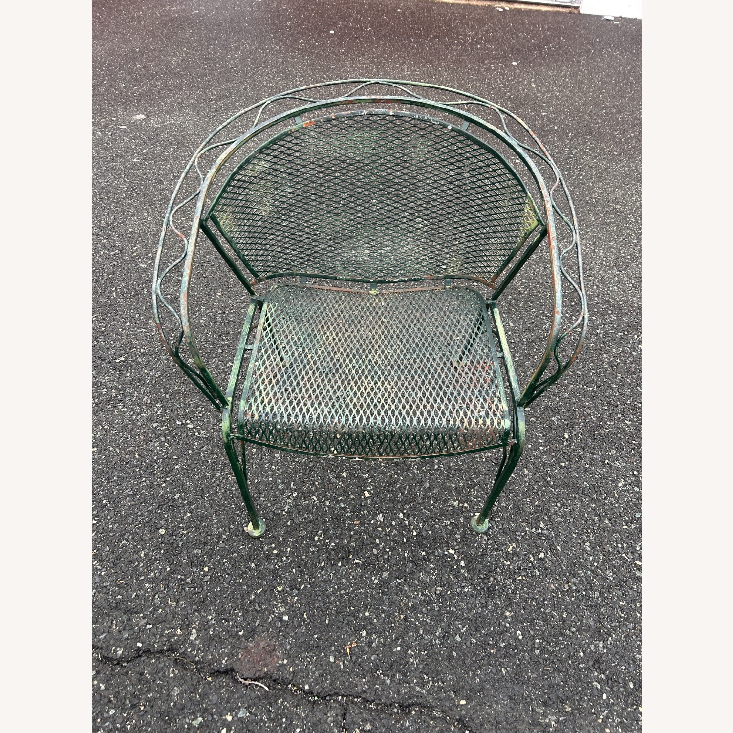 2 Vintage Woodard Chairs - image-1