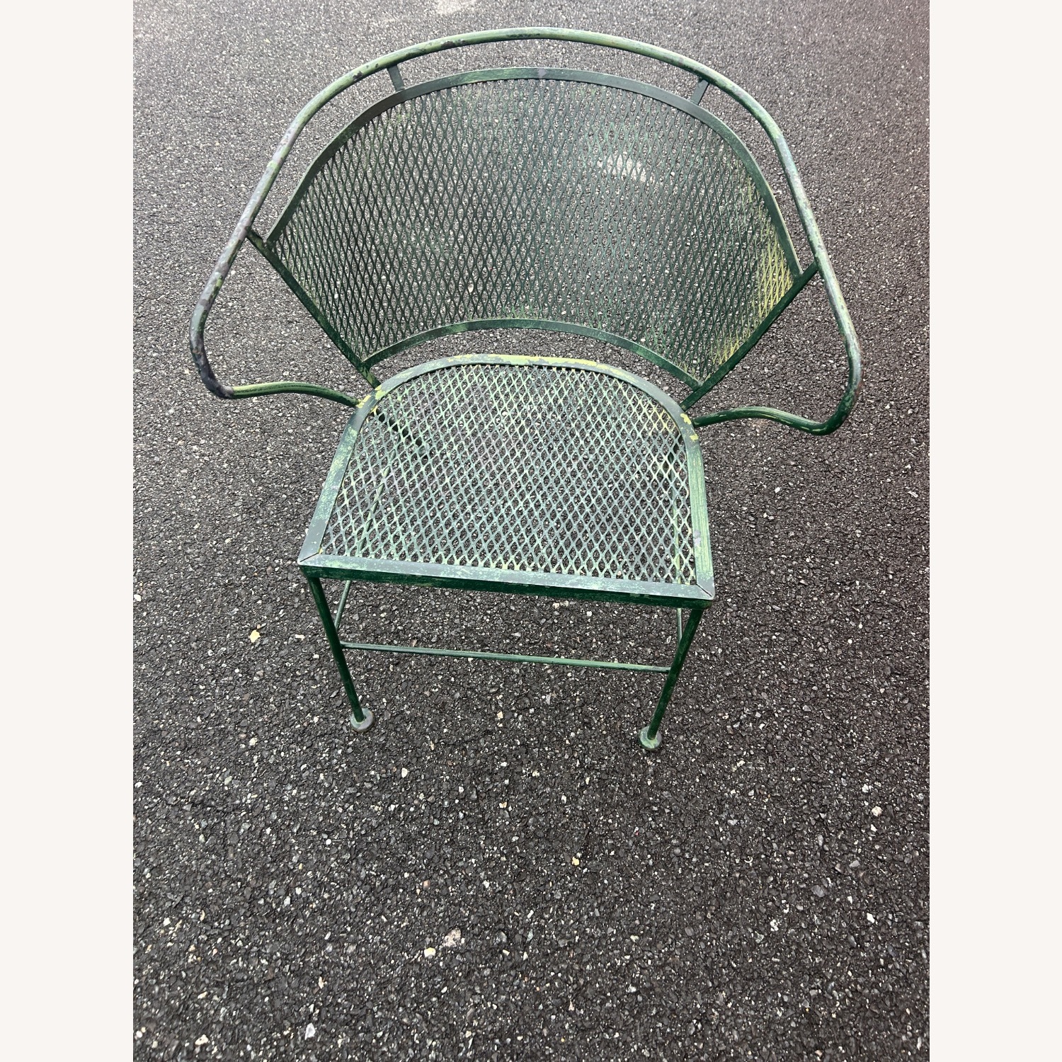 Vintage Russell Woodard Table & 4 Chairs  - image-4