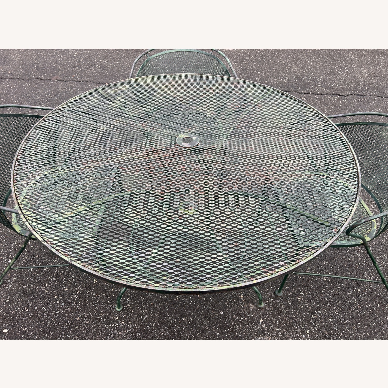 Vintage Russell Woodard Table & 4 Chairs  - image-3