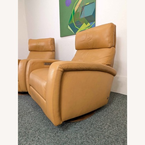 Used Pair Powered Leather Recliners American Leather for sale on AptDeco
