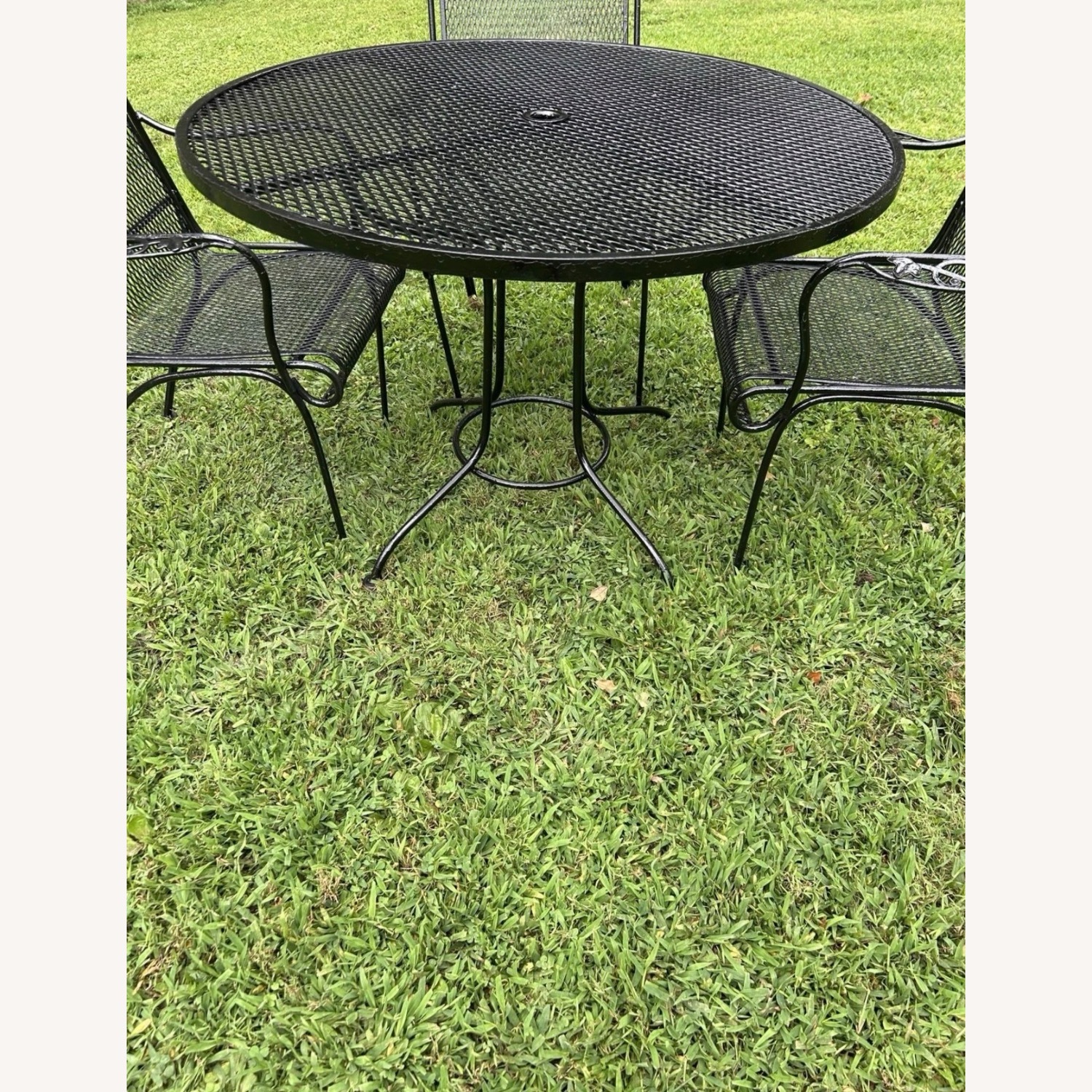 Vintage Woodard Table & 4 Decorative Chairs - image-2