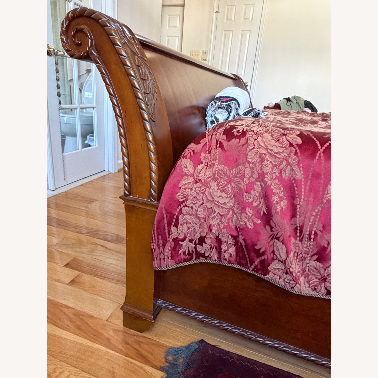 Sleigh Bed  - image-2