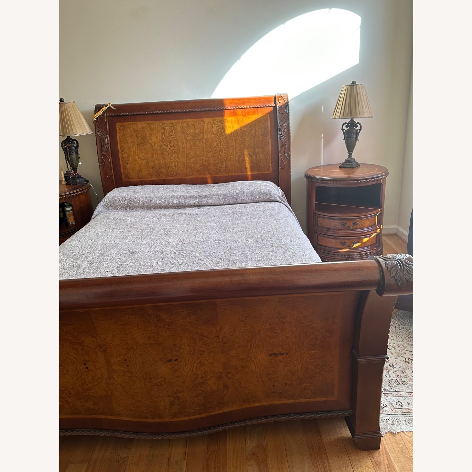 Sleigh Bed  - image-1