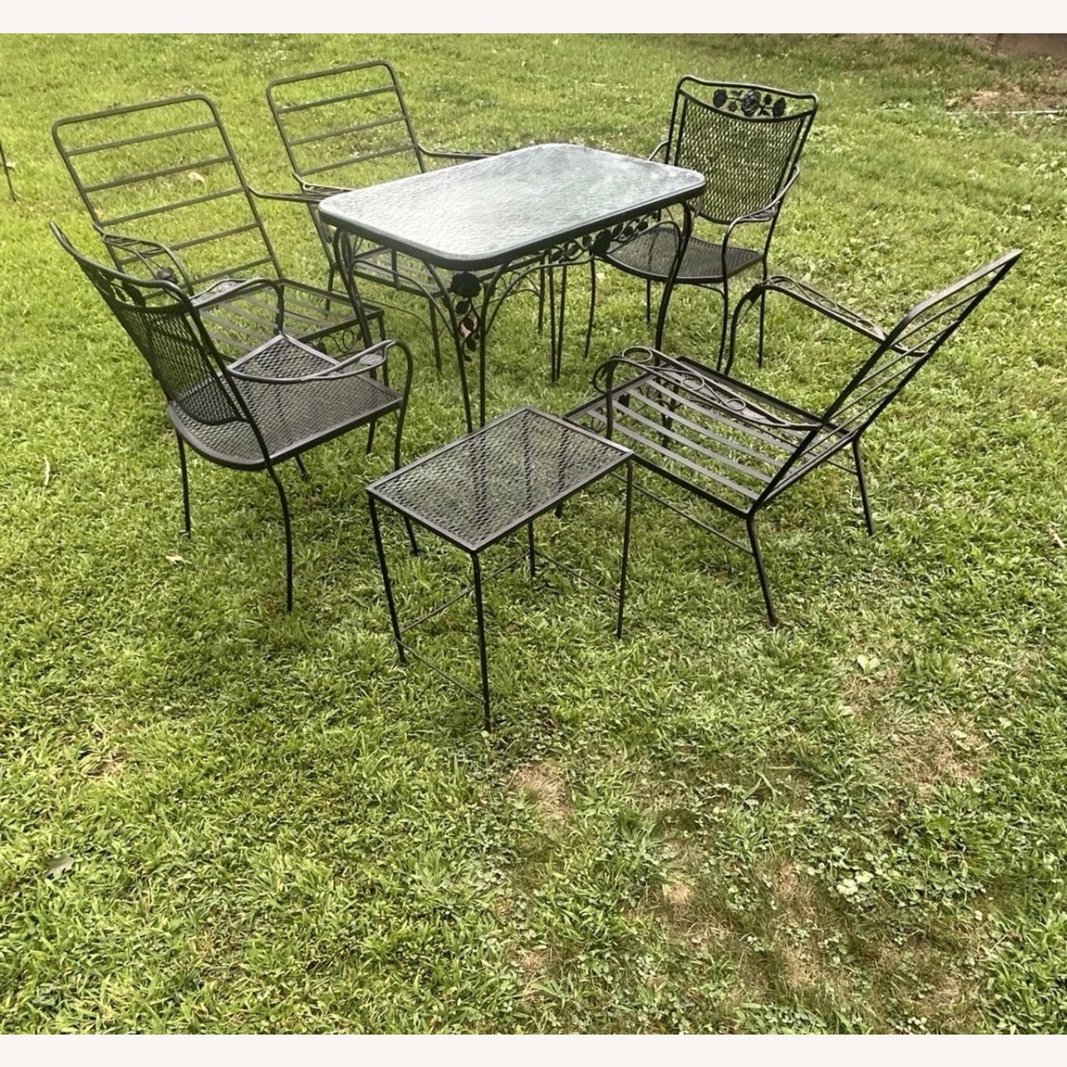 7 Piece Gorgeous Vintage Woodard Patio Set  - image-3