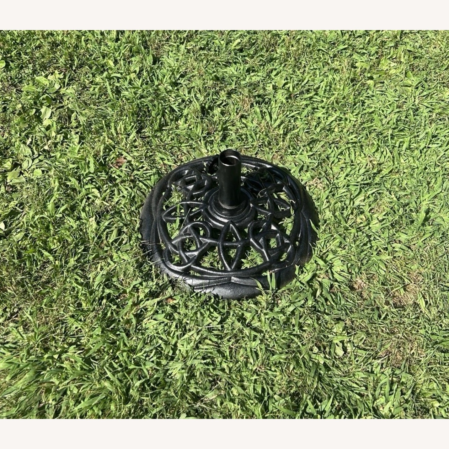 Vintage Woodard Large Table, 4 Rockers & Stand - image-8