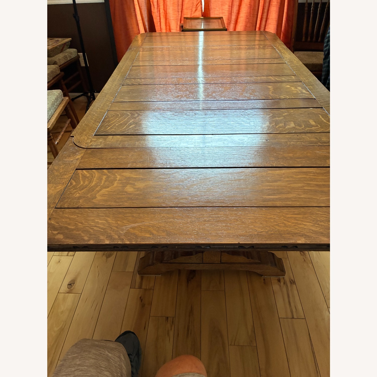 English Pub Table - image-1