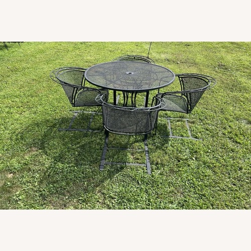 Used  Woodard Patio & 4 Rockers for sale on AptDeco