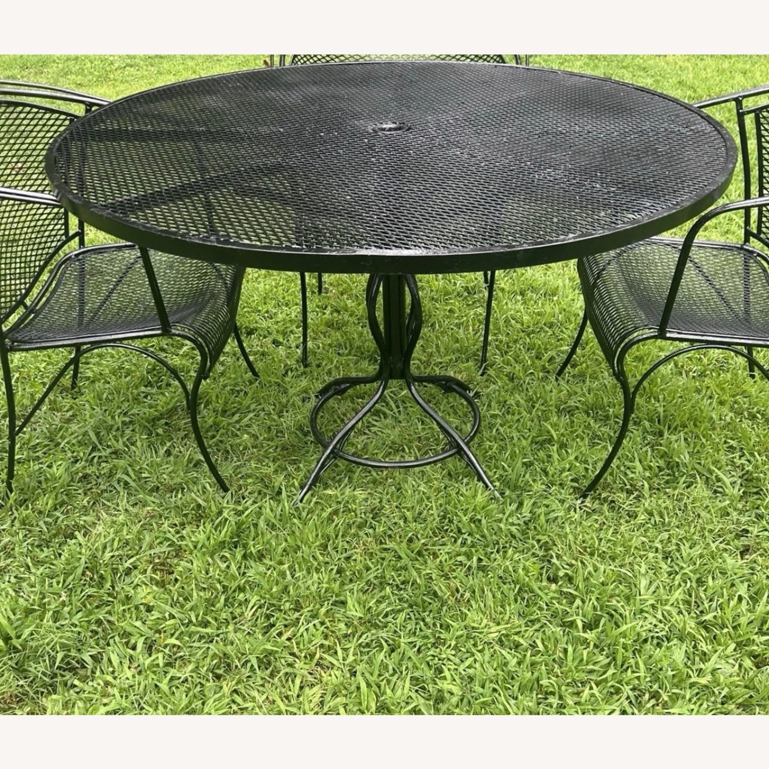 Vintage Woodard Table & 4 Barrel Chairs - image-2