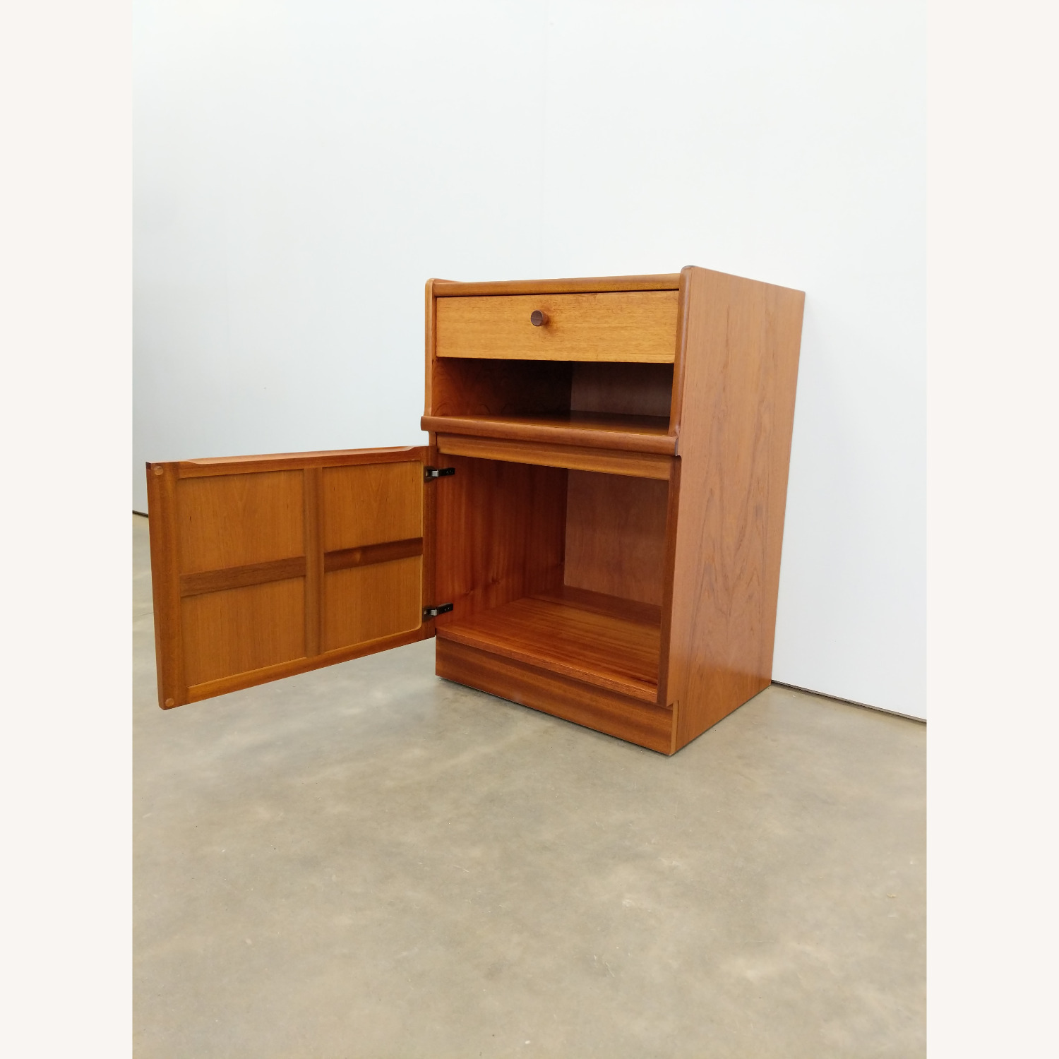 Vintage Mid Century Modern Teak Nathan Nightstand - image-3