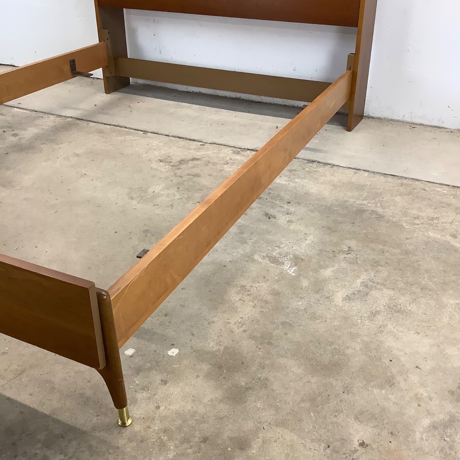 Vintage Mid-Century Modern Bed Frame- Full - image-8