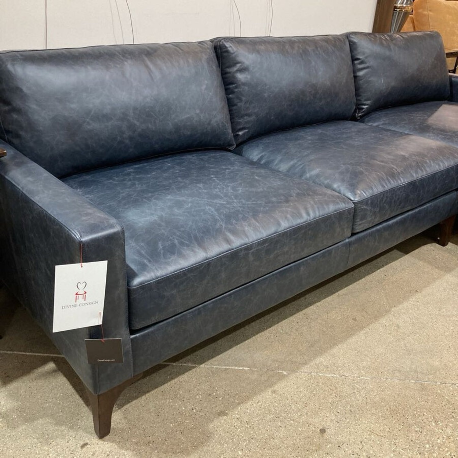 Poly & Bark Sorrento Right Facing Sectional - image-4