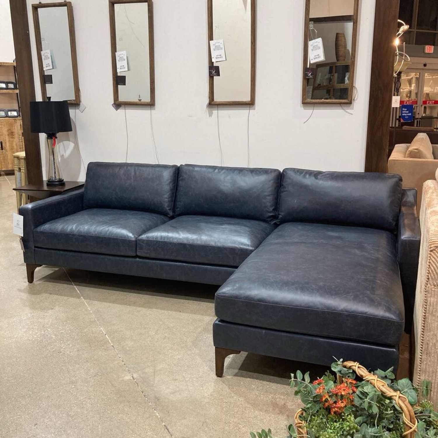 Poly & Bark Sorrento Right Facing Sectional - image-2