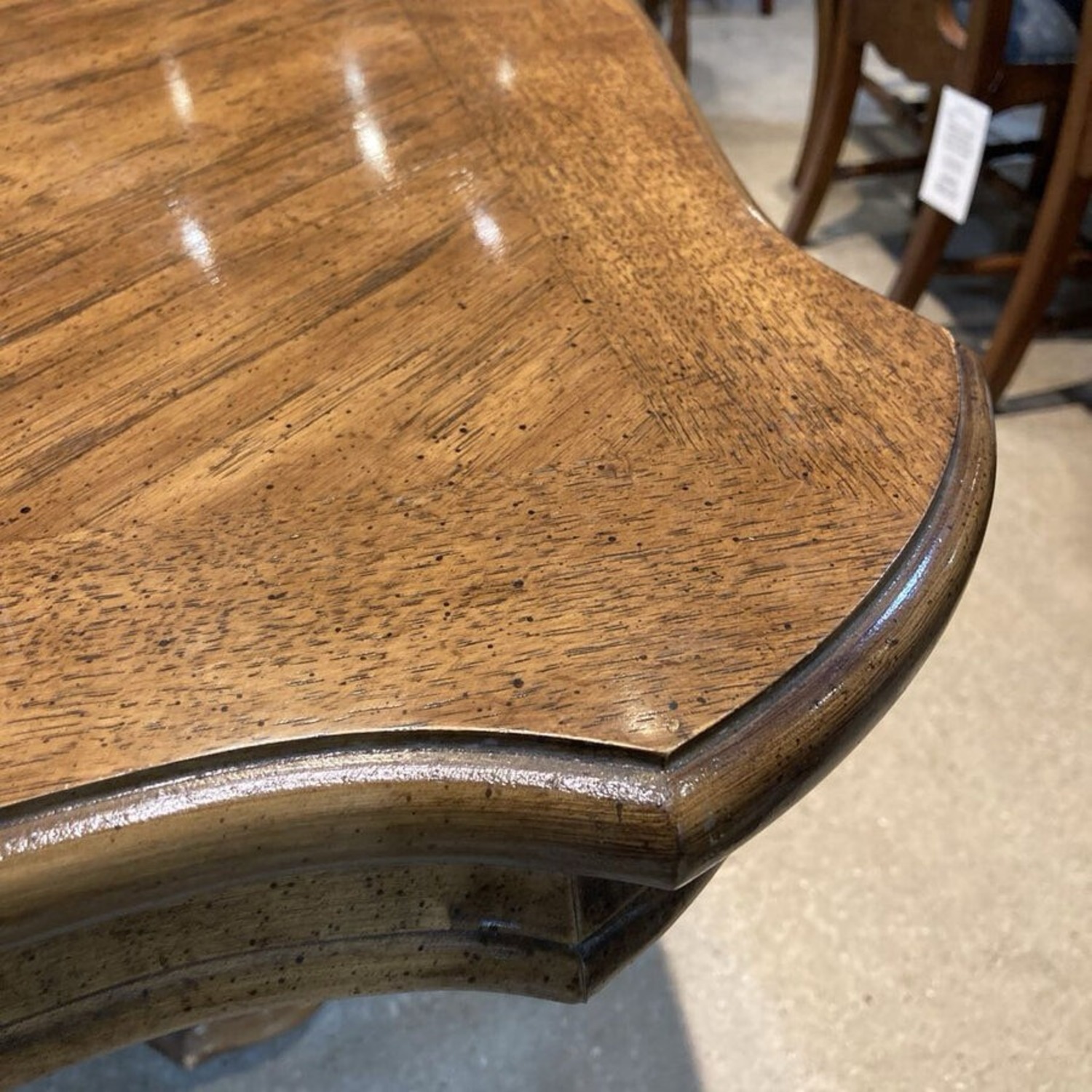 Traditional Solid Wood W Leaf Dining Table - image-4