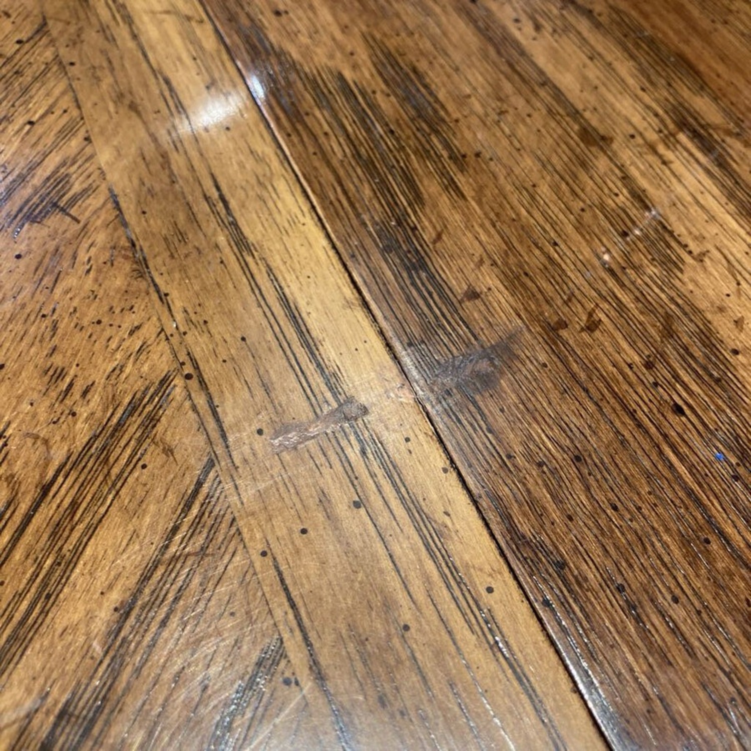 Traditional Solid Wood W Leaf Dining Table - image-7