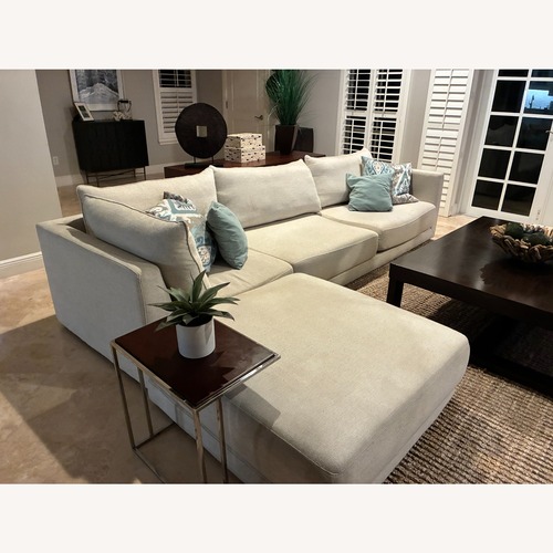 Used Melbourne 3-Piece Ottoman Sectional for sale on AptDeco
