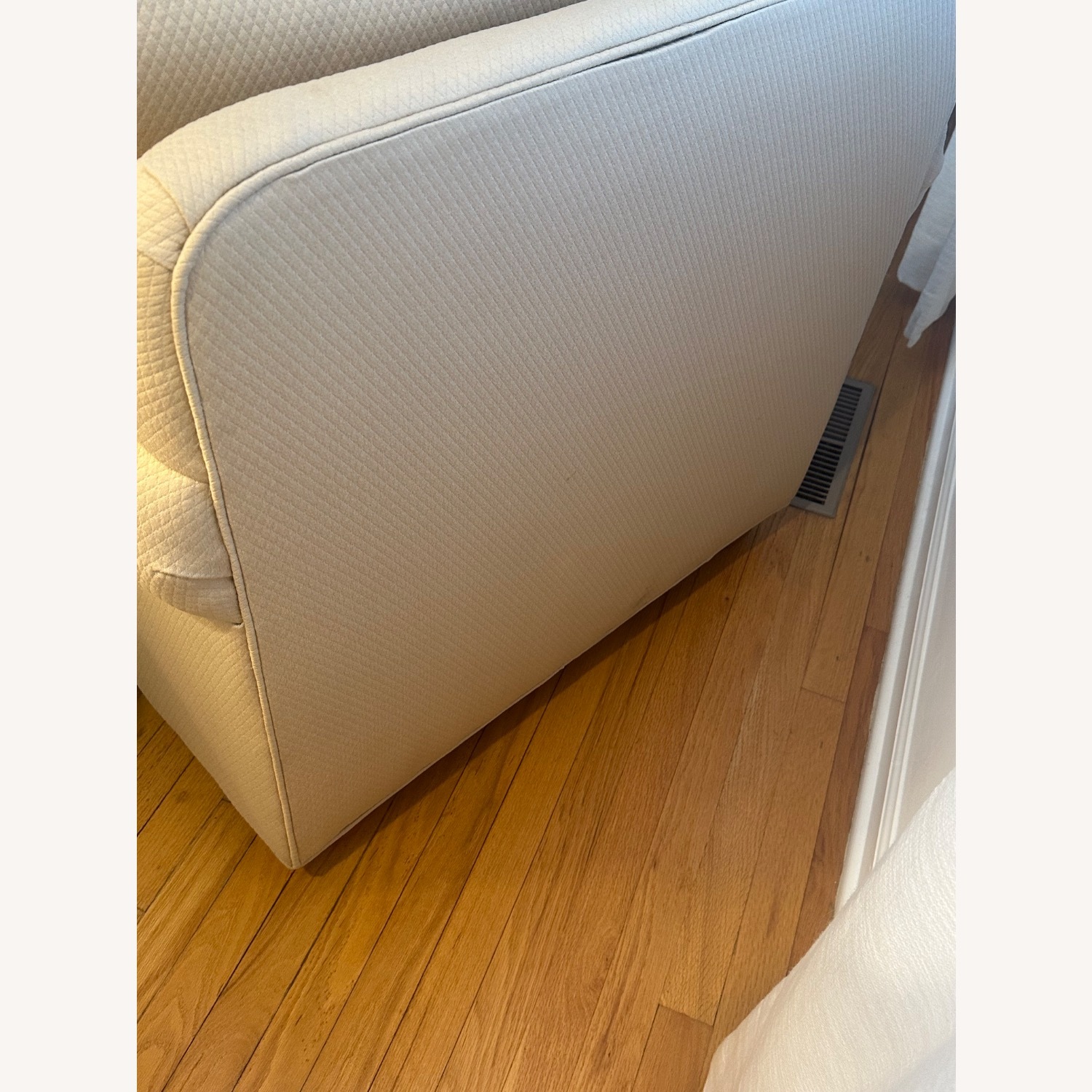 Ethan Allen Natural Fabric Armchair - image-4