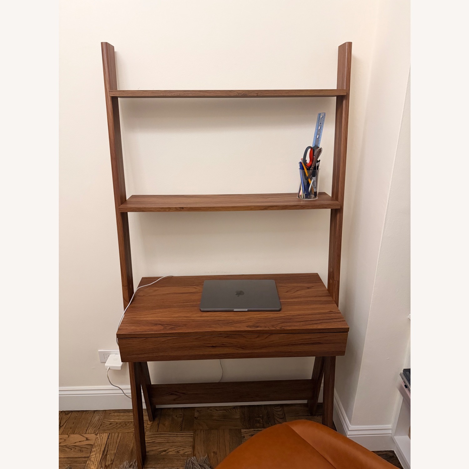 Sessimore Leaning / Ladder Desk - image-2