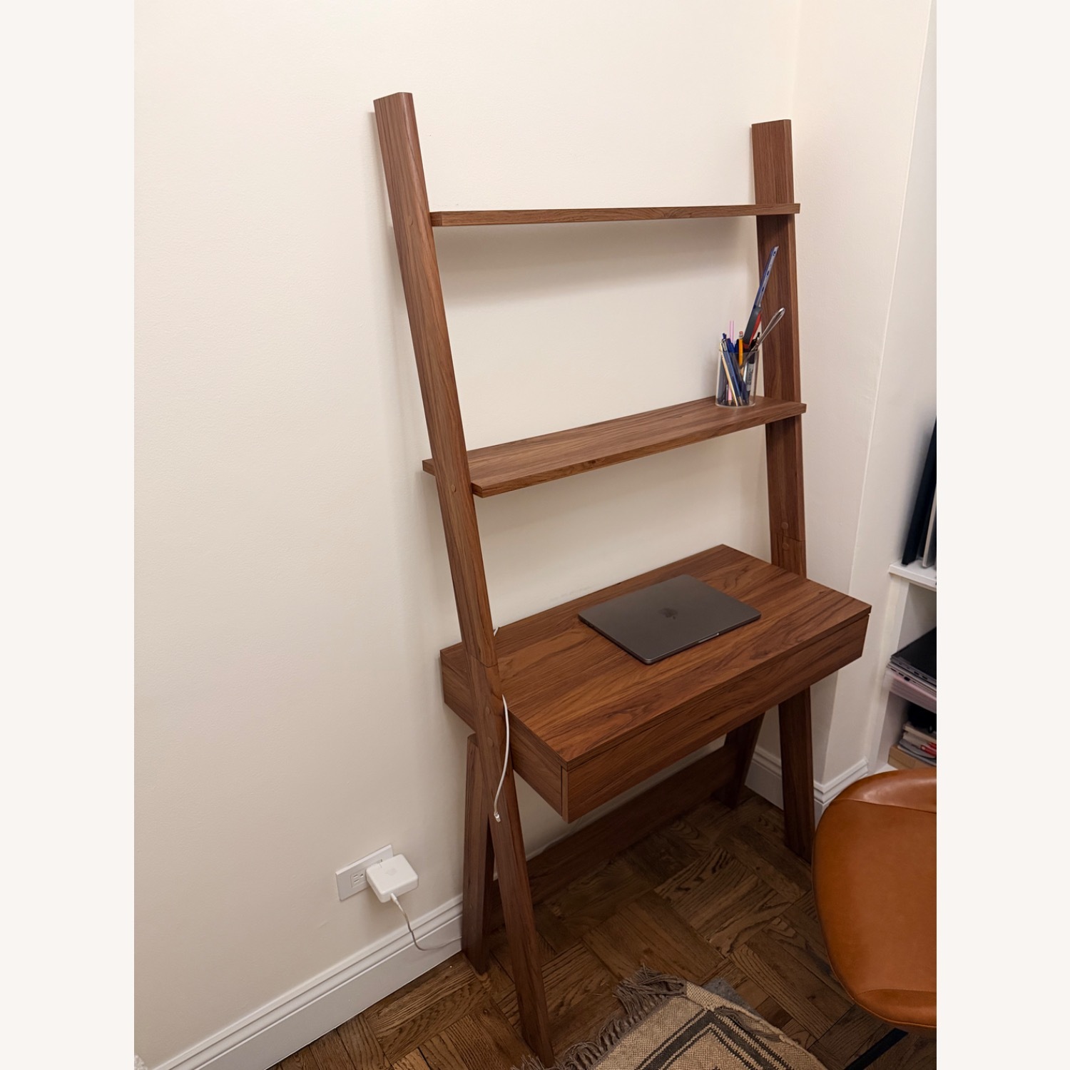 Sessimore Leaning / Ladder Desk - image-3