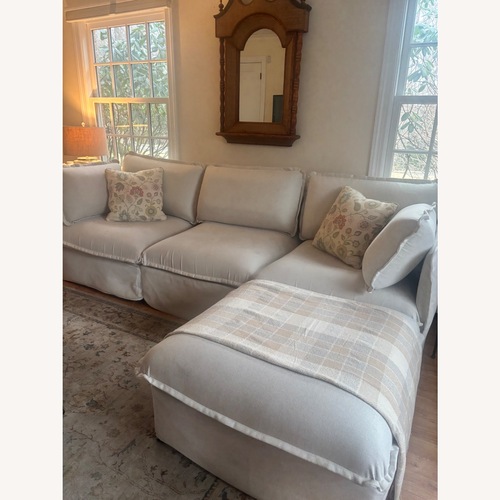 Used Anabei 3+ Piece Sectional Sofa for sale on AptDeco