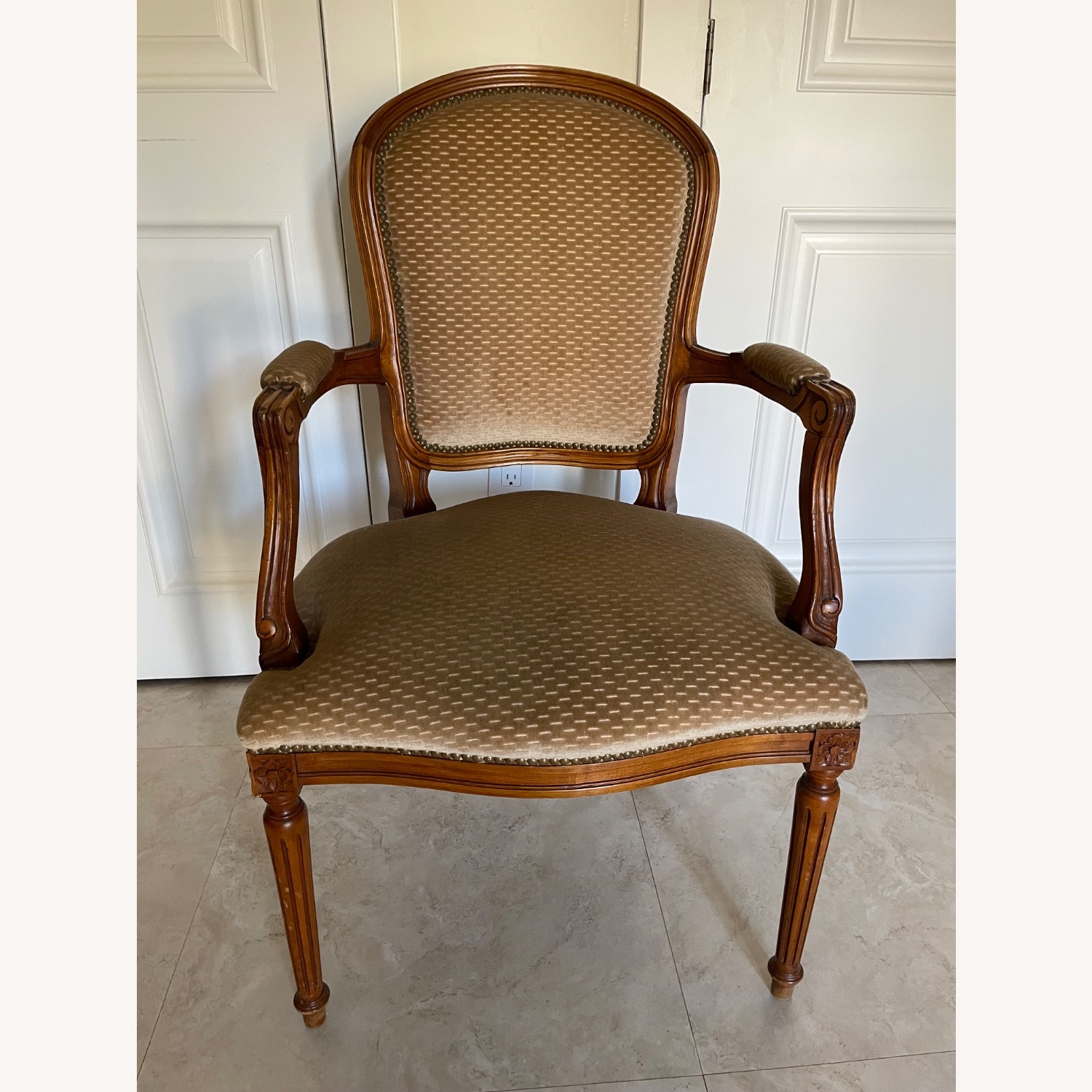 Vintage/Antique Finds Accent Chair - image-1