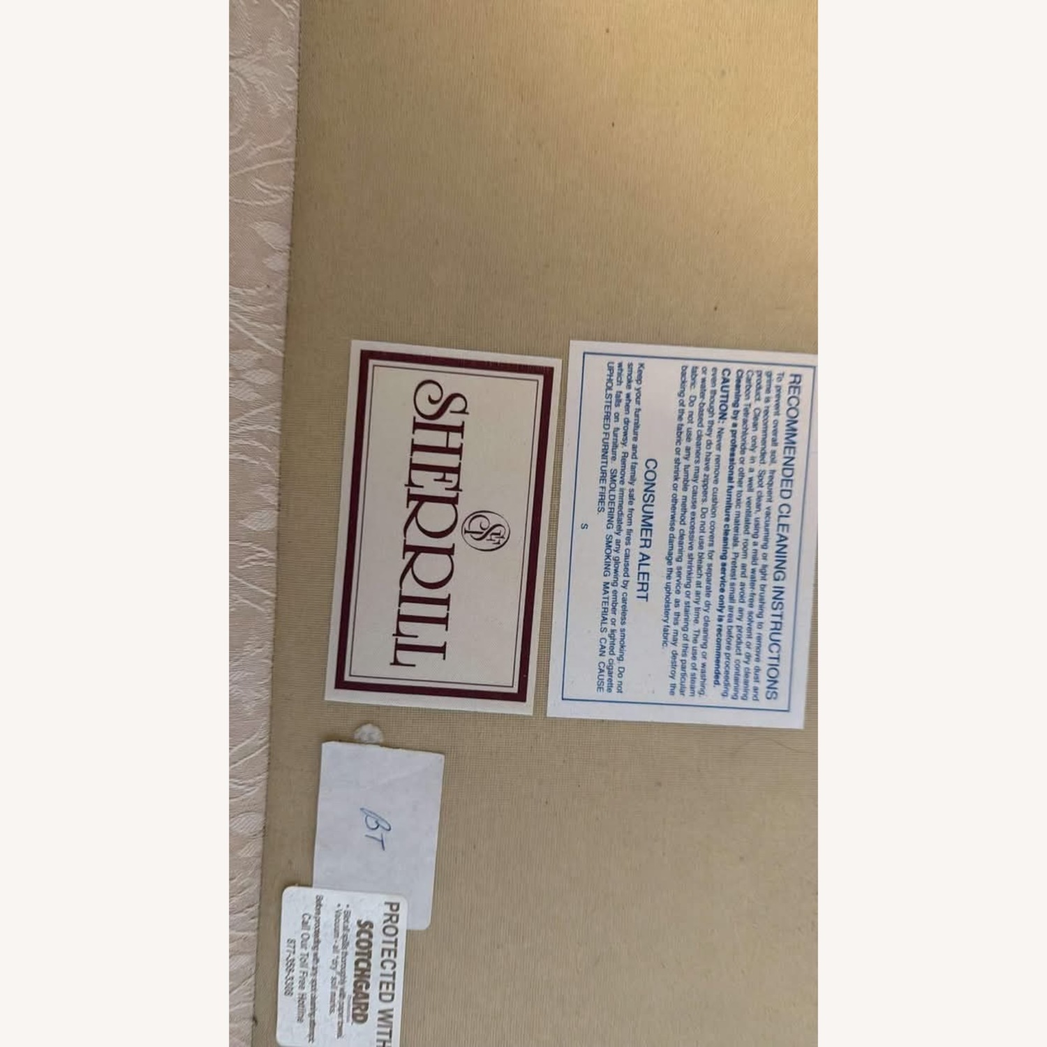 Sherrill Furniture White 3+ Seater Sofa - image-6