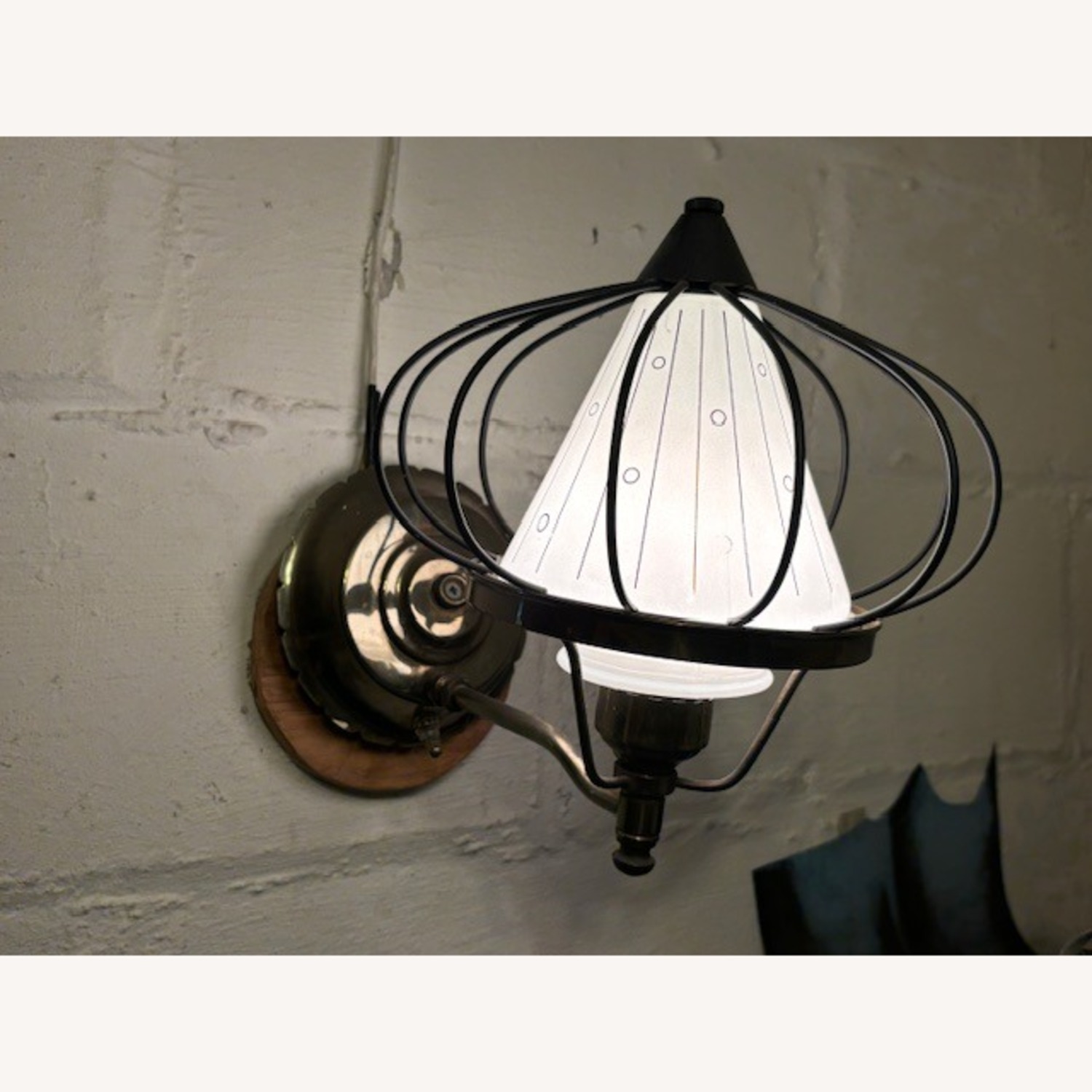 White Wall Lamp - image-1