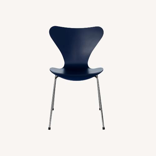 Used Fritz Hansen Series 7 Chair by Arne Jacobsen for sale on AptDeco