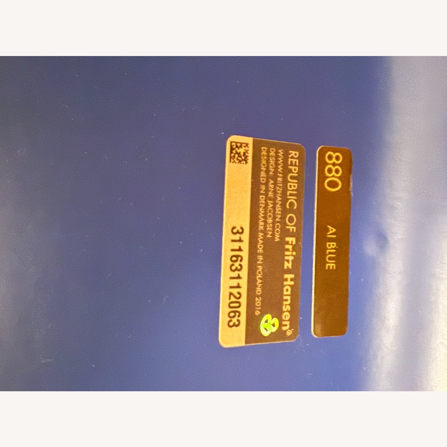 Fritz Hansen Series 7 Chair by Arne Jacobsen - image-2